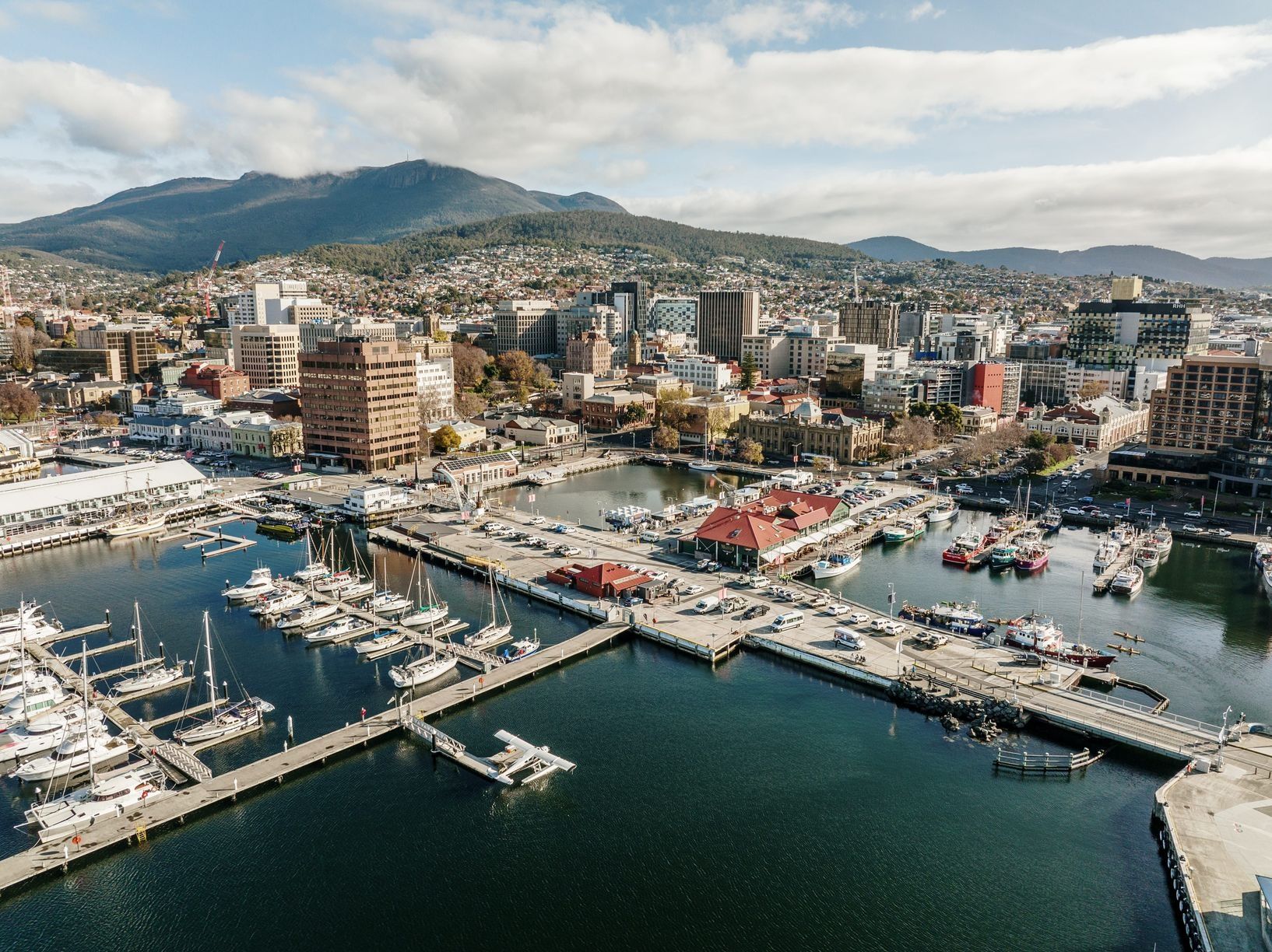 Hobart-Wild-Tasmania-Tours