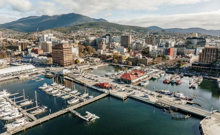Hobart-Wild-Tasmania-Tours